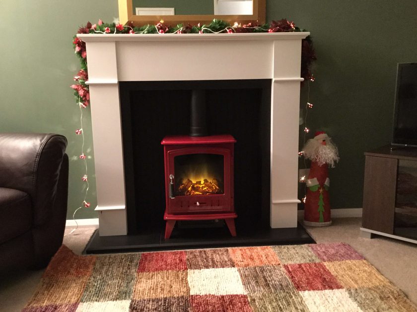 Cosy fire in the lounge 